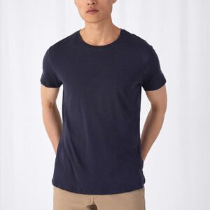 T-shirt van slubkatoen met een sierlijk minimalistisch ontwerp leent zich voor elke gelegenheid.