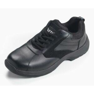 Anti-bacterial polyester mesh lining. SRC slip resistant sole. Padded tongue and collar. Black laces.