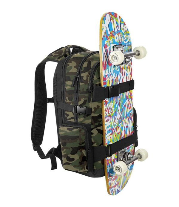 "Grab handle. Padded adjustable shoulder straps. Skateboard carry straps. Compression straps. Padded back panel. Main zip compartment. Front and side zip pockets. Internal organiser section. Laptop compatible up to 17'"". Tear out label. Capacity 23 litres."