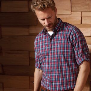 Semi-fitted. Contrast check pattern. Narrow soft collar. Back yoke. Roll-up sleeves with button and tab. Single button cuffs with button on cuff gauntlet. Curved hem.