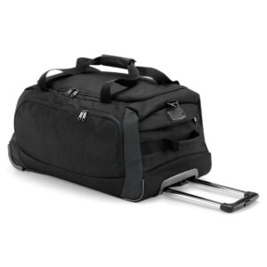 Padded handles. Padded hand grip. Detachable adjustable shoulder strap with pad. Haul handle. Side zip pocket. Multiple internal pockets. Retractable twin tube locking tow handle. Durable integrated skate wheels. Covered name card holder. Capacity 65 litres.