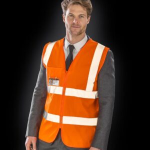 Conforms to EN ISO 20471: 2013 + A1: 2016 class 2. RIS-3279-TOM (orange only). Bound edges. Heavy duty front zip. ID pass pocket (95 x 60mm). Two reflective bands around the body and one over each shoulder. Generous in size allowing to be worn as an over garment. Cut out label.